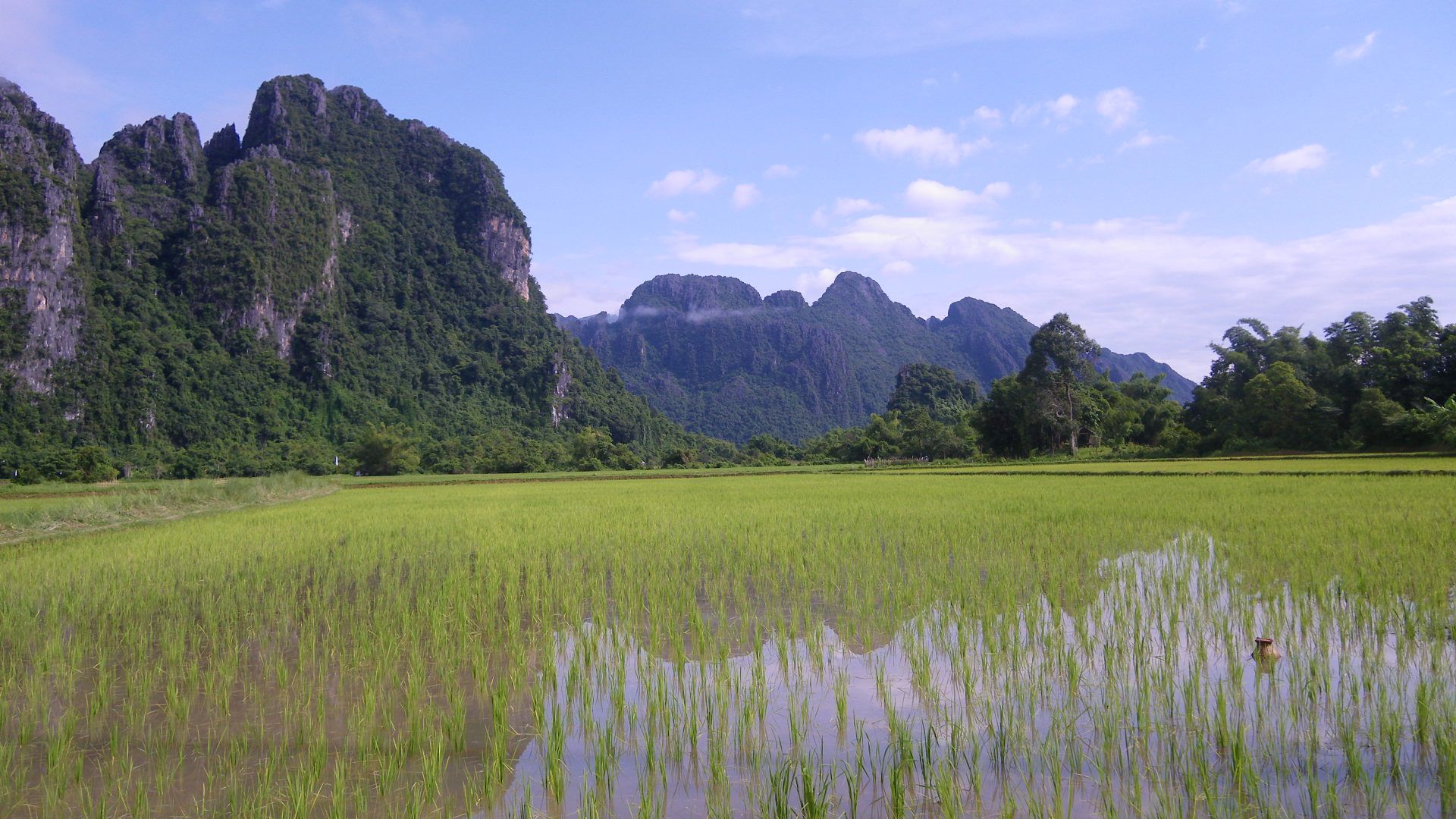 VANG VIENG